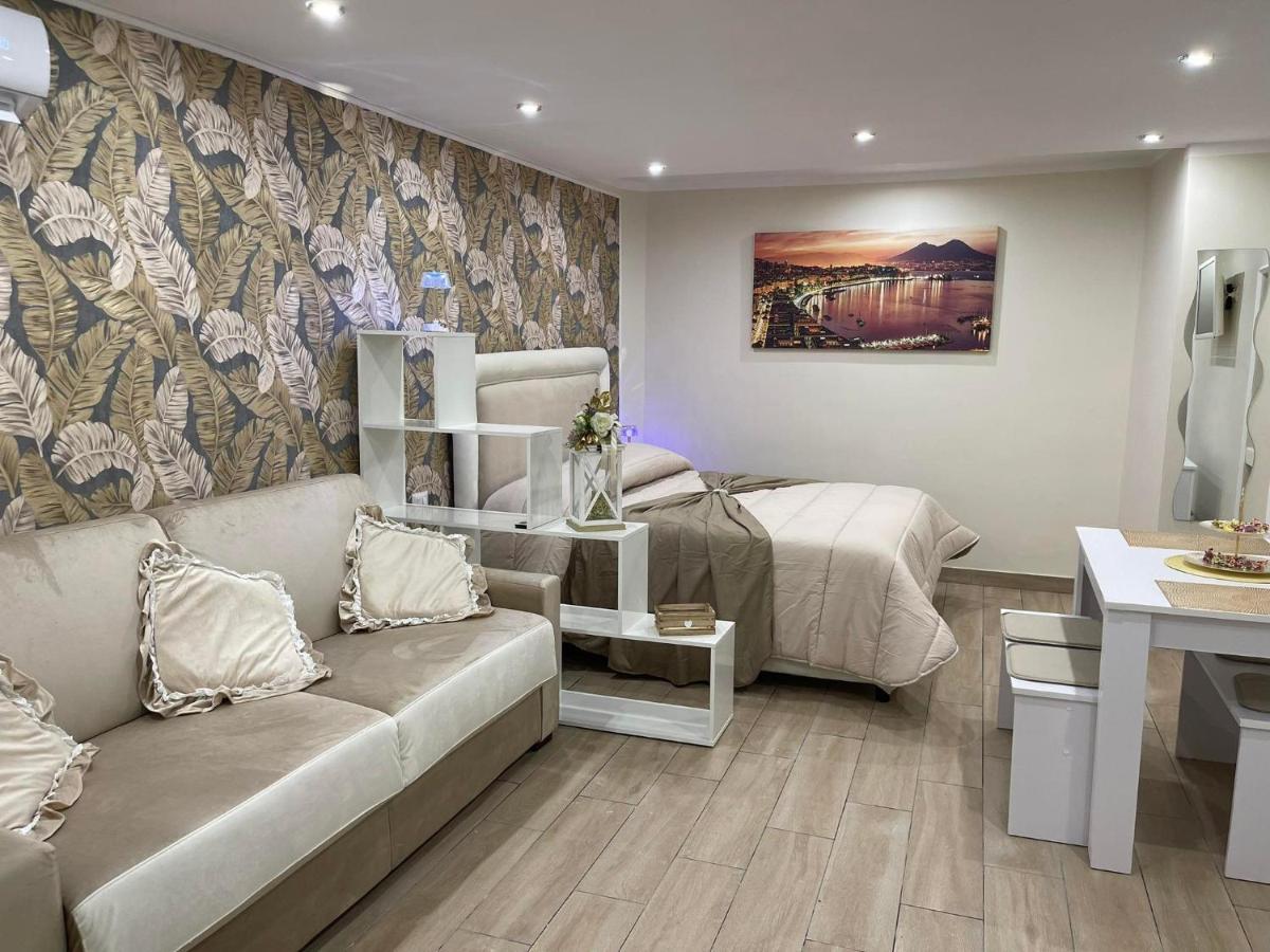 La Dimora Dei Sogni Sedil Capuano Home Suite Naples Exterior photo